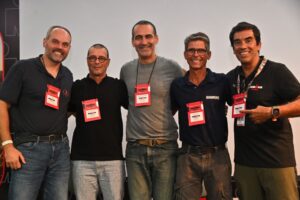 v2_77598574-e662-4133-9a65-2bc24a9896e9